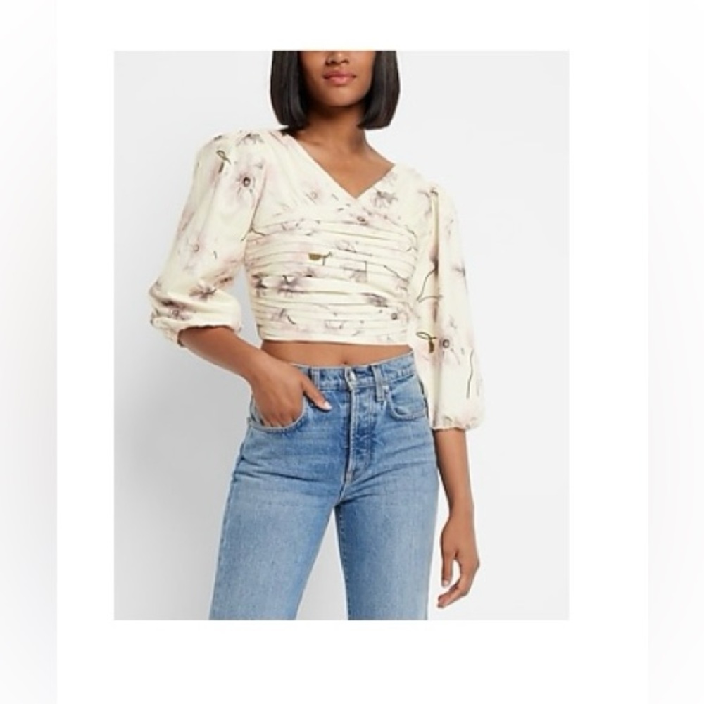 Express Poppies Print Linen-Blend Ruched
Cropped Top